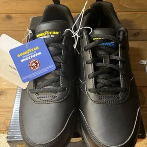 NWT  Goodyear engineered by Skechers 
Tucker Step in Slip Resistant Shoes 7